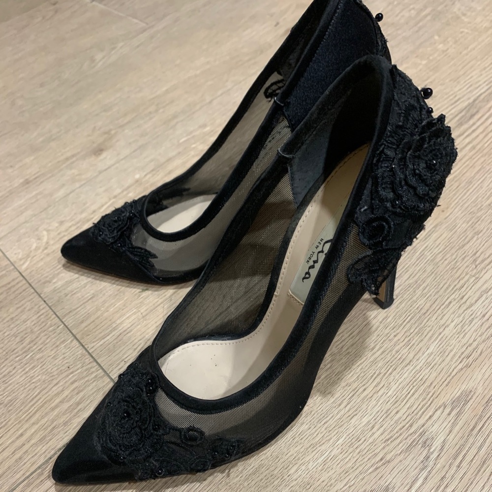 Heels - Picture 1 of 7